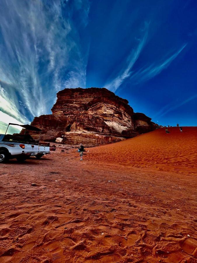 Sand And Stone Camp - Wadi Rum Desert Exterior photo